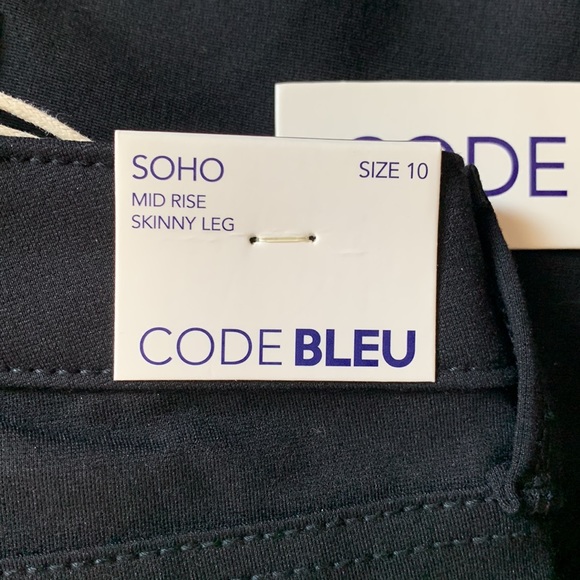 NWT Code Bleu SOHO Skinny leg pants - Picture 3 of 4